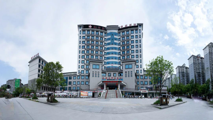 南丹县中医医院2025年10月门（急）诊排班表